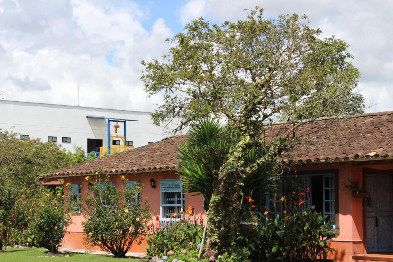 Ecohotel La Masia Llanogrande  Esterno foto